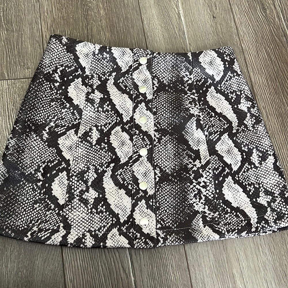 urban outfitters skirt
